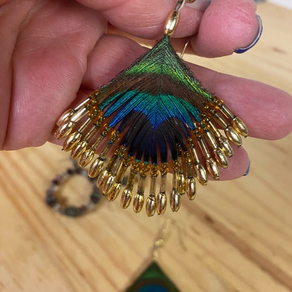 2 sets of Earrings: vibrant peacock & beautiful purple with clear & silver. - Picture 3 of 7